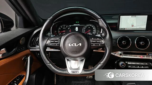 Kia Stinger Meister 2023 Серебряный из Кореи, фото 4