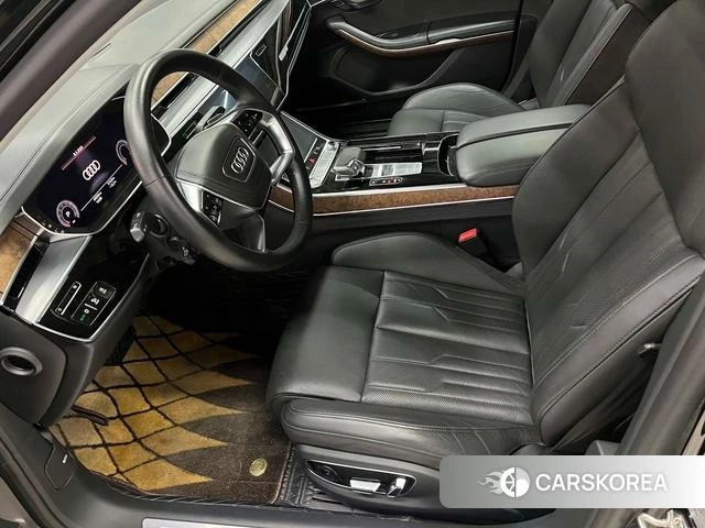 Audi A8 2020 Черный из Китая, фото 4