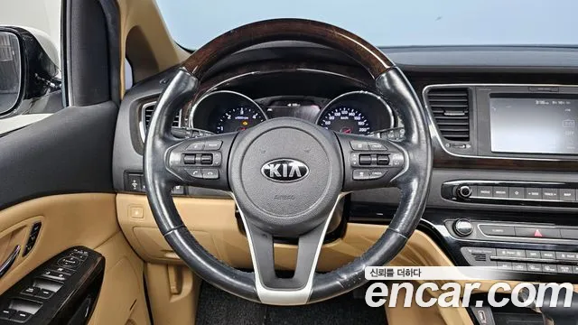 Kia The New Carnival id 2482813 из Кореи 4