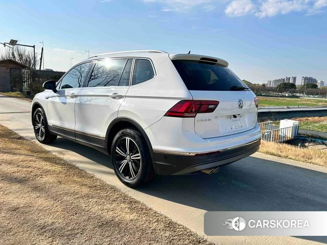 Volkswagen Tiguan L 2021 Белый из Китая, фото 4