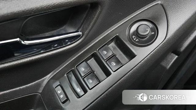 Chevrolet (GM Daewoo) The New Trax 2020 Серый из Кореи, фото 4
