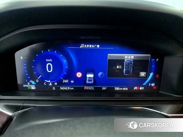 Ford Explorer 2023 Черный из Китая, фото 4