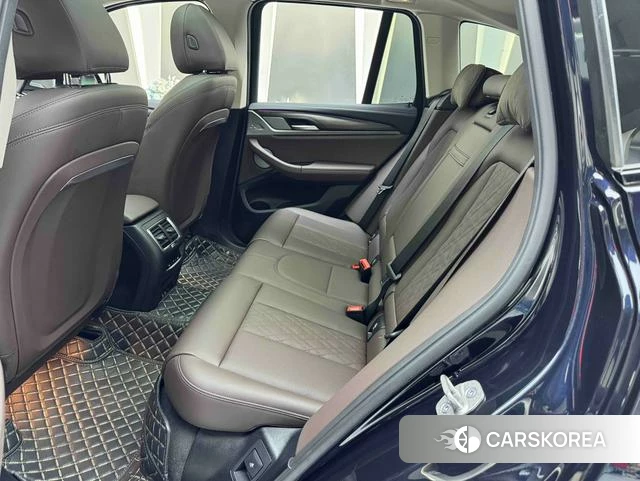 BMW X3 2022 Черный из Китая, фото 4