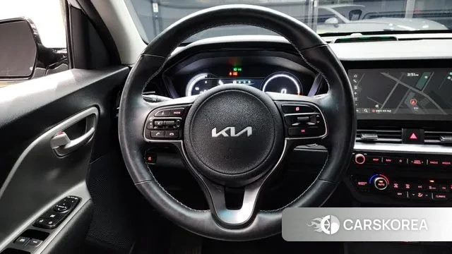 Kia Niro Plus 2022 Серебристо-серый из Кореи, фото 4
