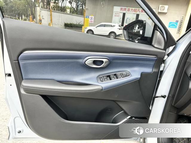 GAC Trumpchi Trumpchi GS3 2023 Серебристо-серый из Китая, фото 4