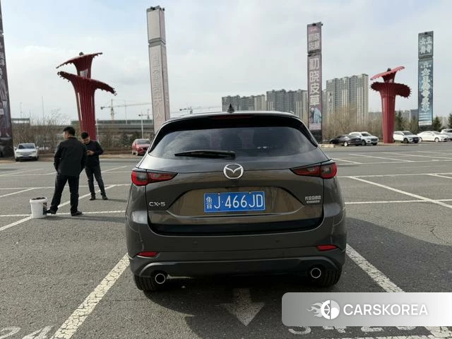 Mazda CX-5 2023 Темно-серый из Китая, фото 4