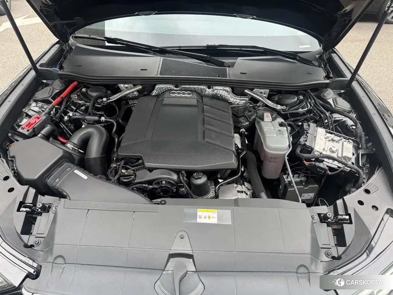 Audi A6L 2022 Черный из Китая, фото 4