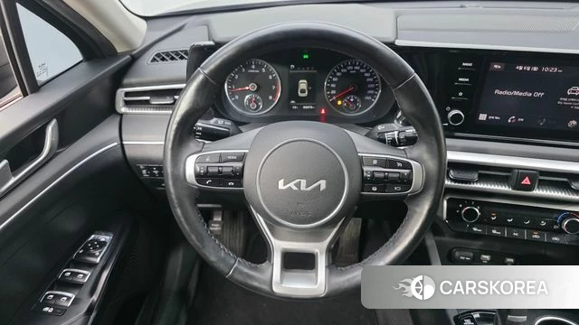 Kia K5 3rd generation 2021 Серый из Кореи, фото 4