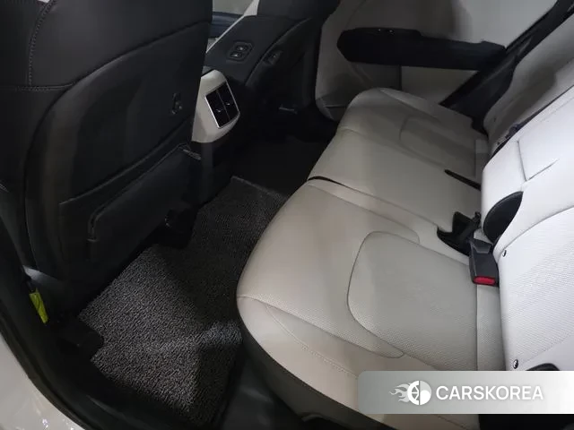 Kia Sportage 5th Generation 2024 Белый из Кореи, фото 4
