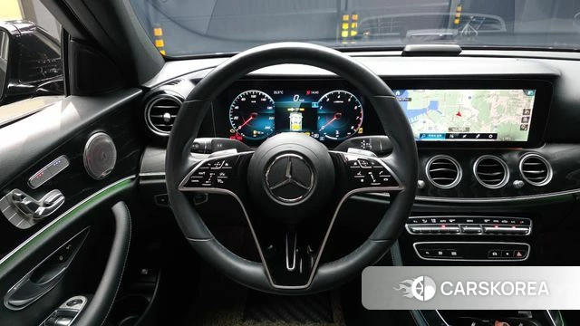 Mercedes-Benz E-Class W213 2023 Черный из Кореи, фото 4