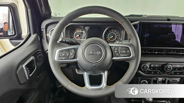 Jeep Wrangler (JL) 2024 Черный из Кореи, фото 4