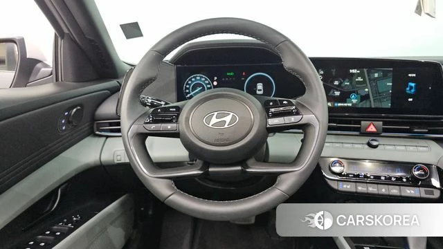 Hyundai The New Avante (CN7) 2026 Серебристо-серый из Кореи, фото 4