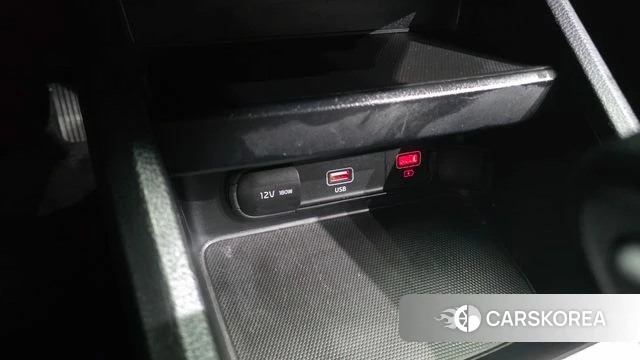 Kia The New K3 2nd generation 2022 Белый из Кореи, фото 4