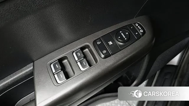 Kia Sportage The Bold 2020 Серый из Кореи, фото 4