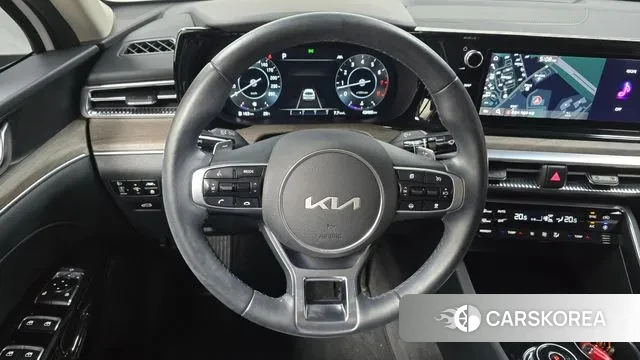 Kia K5 3rd generation 2022 Белый из Кореи, фото 4
