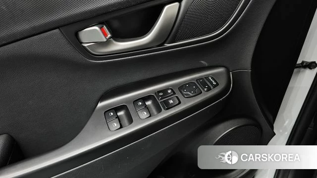 Hyundai Kona 2018 Белый из Кореи, фото 4