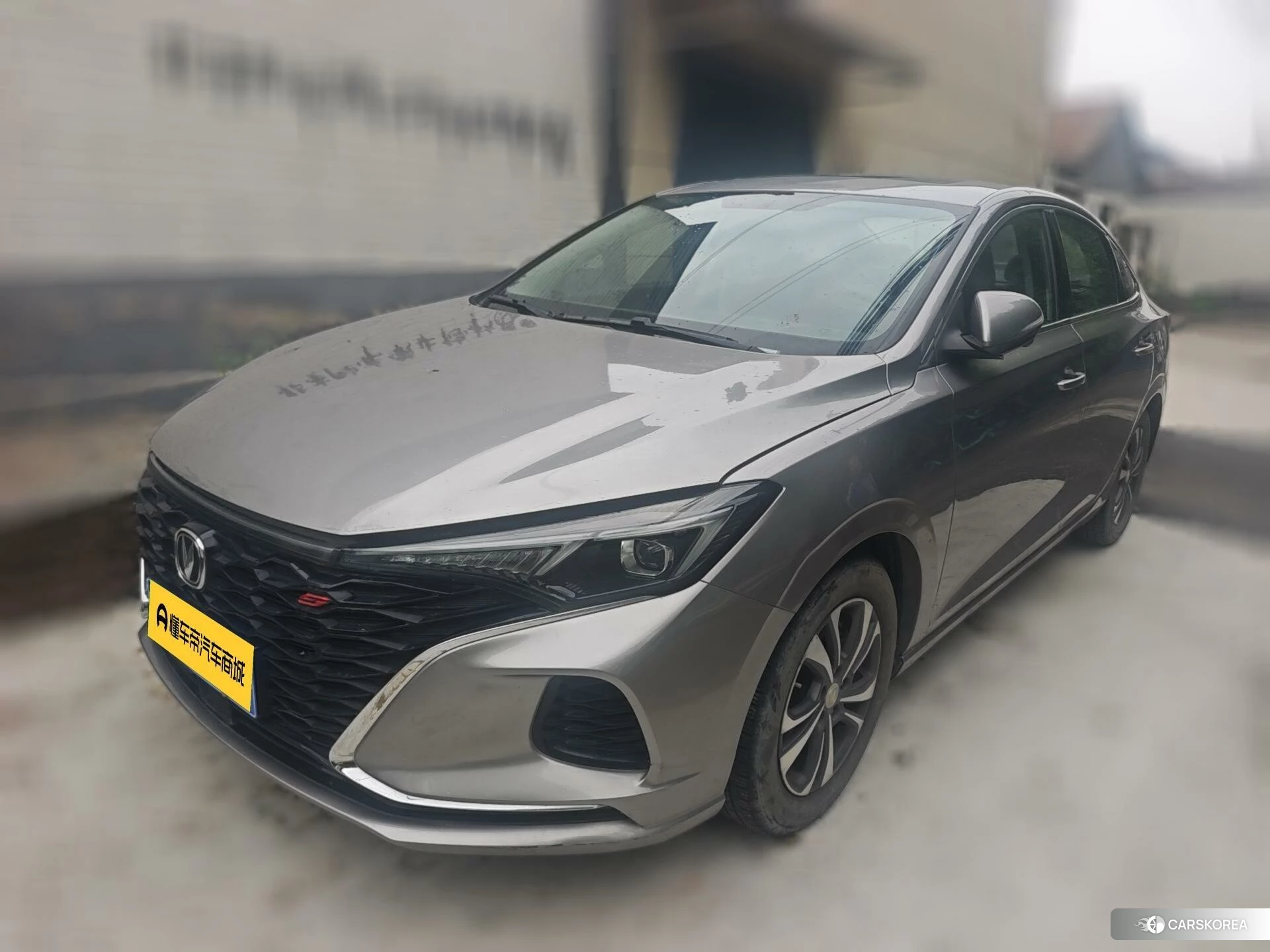 Chang'an Yidong 2021 Темно-серый из Китая, фото 4