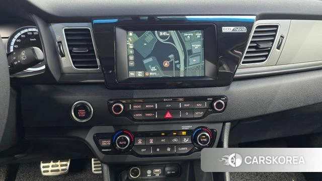 Kia Niro 2018 Серебряный из Кореи, фото 4