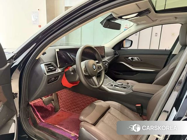 BMW 3 series 2023 Черный из Китая, фото 4