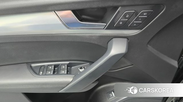 Audi Q5 (FY) 2020 Черный из Кореи, фото 4