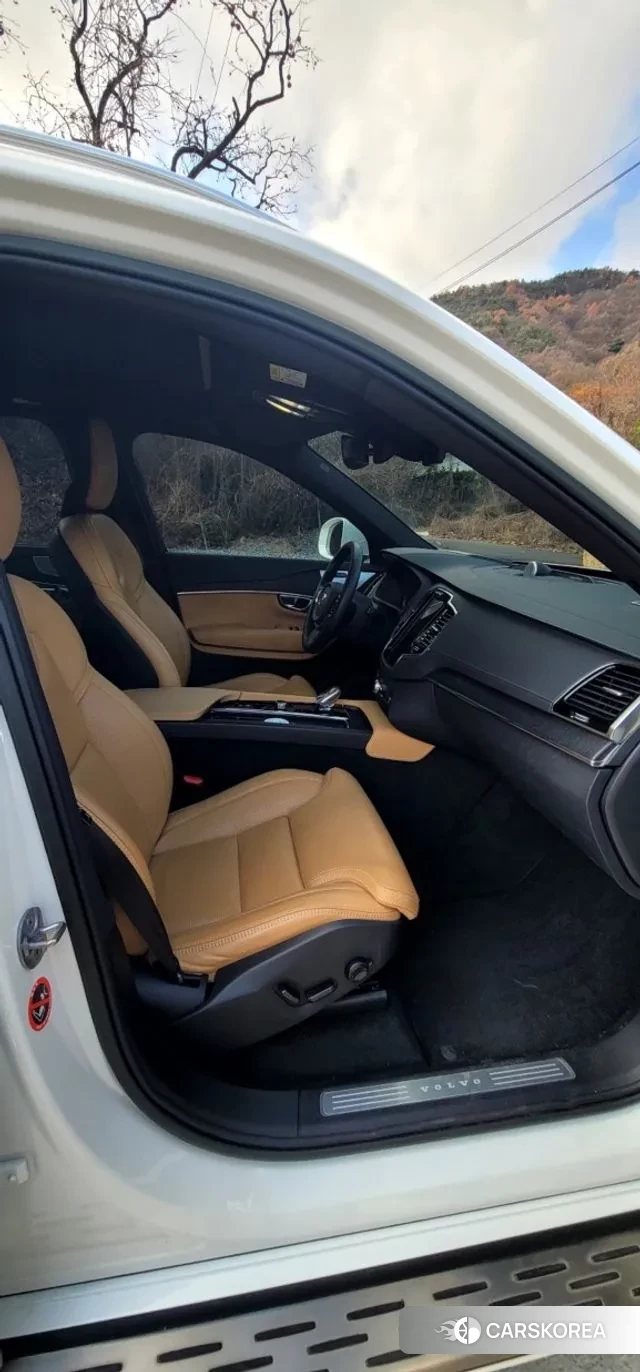 Volvo XC90 second Generation 2022 Белый из Кореи, фото 4