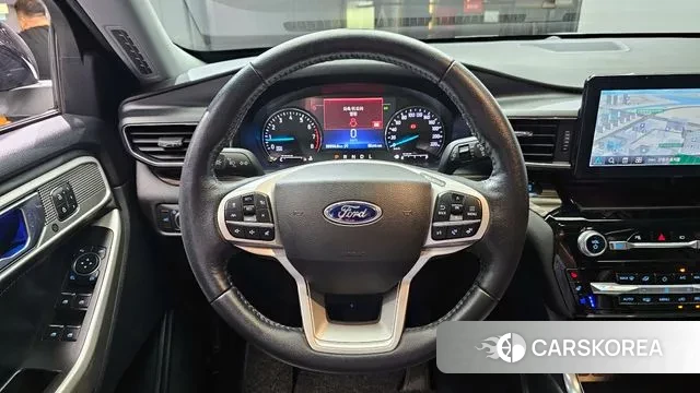 Ford Explorer 6th Generation 2022 Белый из Кореи, фото 4