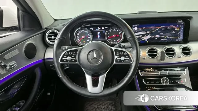 Mercedes-Benz E-Class W213 2018 Белый из Кореи, фото 4