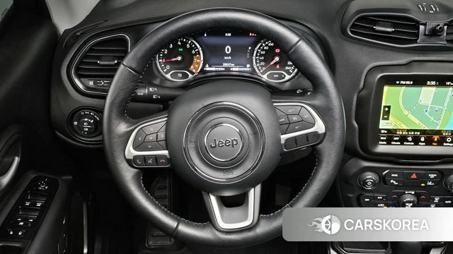 Jeep Renegade 2023 Черный из Кореи, фото 4