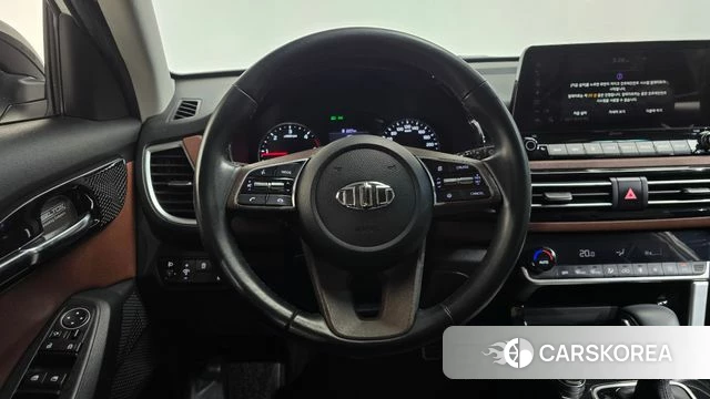 Kia Seltos 2019 Белый из Кореи, фото 4