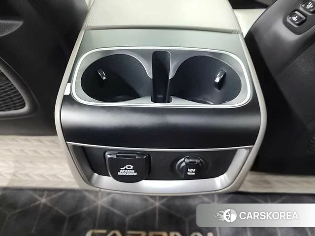 Kia The New Carnival 4th Generation 2023 Белый из Кореи, фото 4