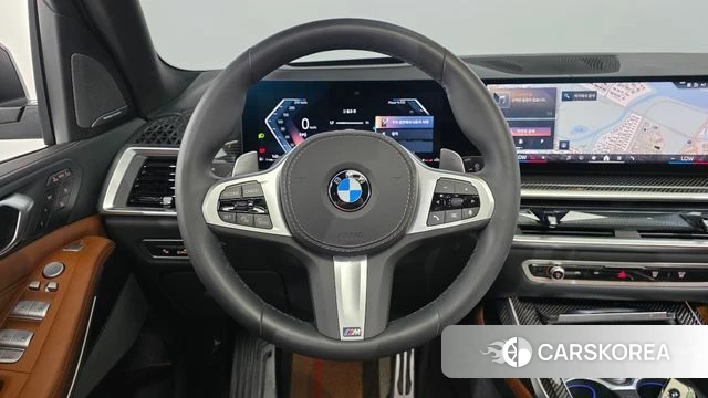 BMW X7 (G07) 2025 Белый из Кореи, фото 4