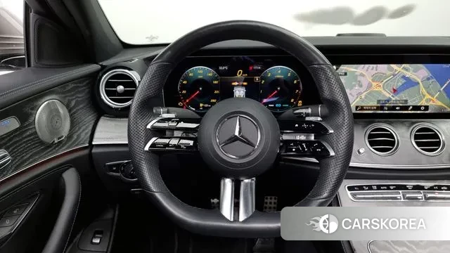 Mercedes-Benz E-Class W213 2022 Песочный из Кореи, фото 4