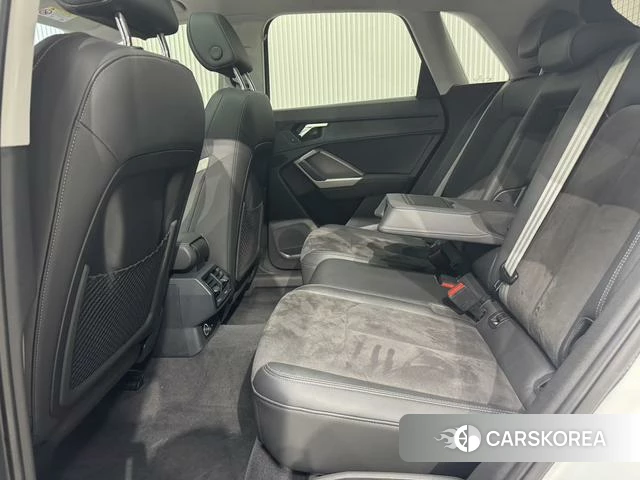 Audi Q3 2022 Белый из Китая, фото 4