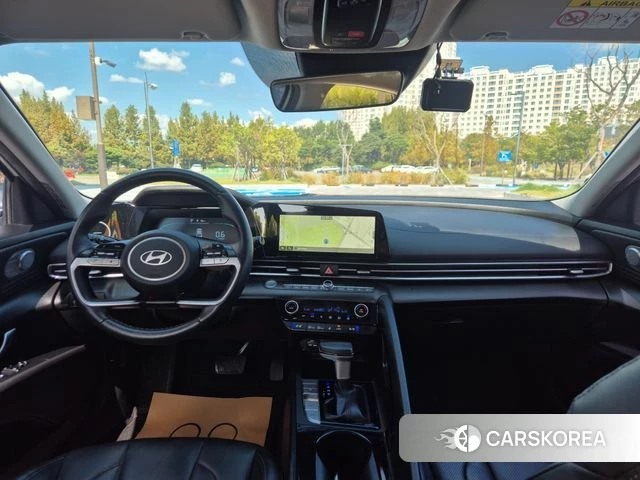 Hyundai The New Avante (CN7) 2023 Белый из Кореи, фото 4