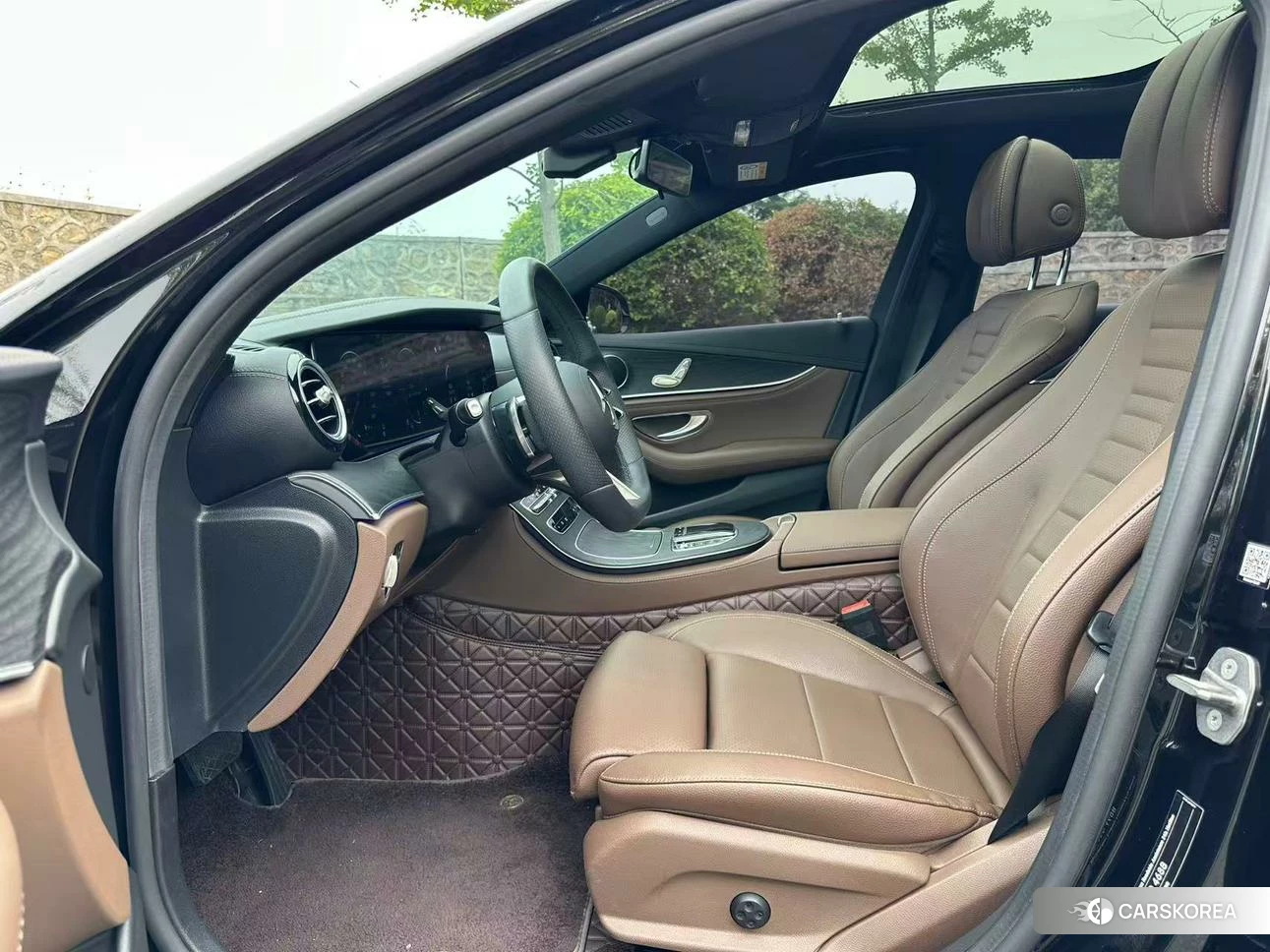 Mercedes-Benz E-class 2022 Черный из Китая, фото 4