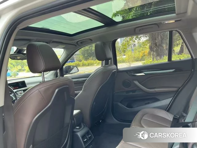 BMW X1 2019 Белый из Китая, фото 4
