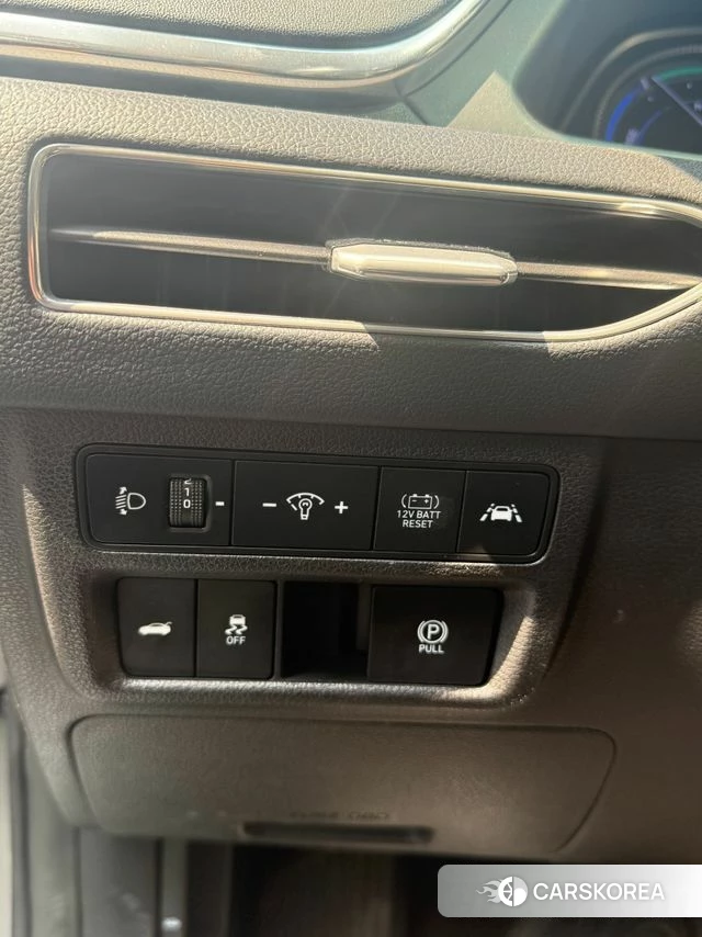 Hyundai Sonata Hybrid (DN8) 2020 Серебряный из Кореи, фото 4