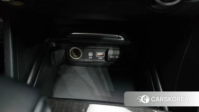 Kia The New K5 2nd generation 2018 Белый из Кореи, фото 4