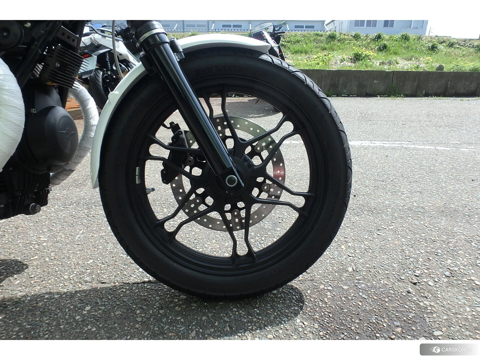 MOTO GUZZI V7 STONE 2013 из Японии
