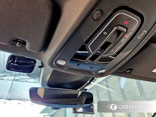 Audi A6 (C8) 2021 Белый из Кореи, фото 4