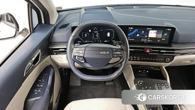 Kia The New Sportage 5th Generation Hybrid 2024 Белый из Кореи, фото 4