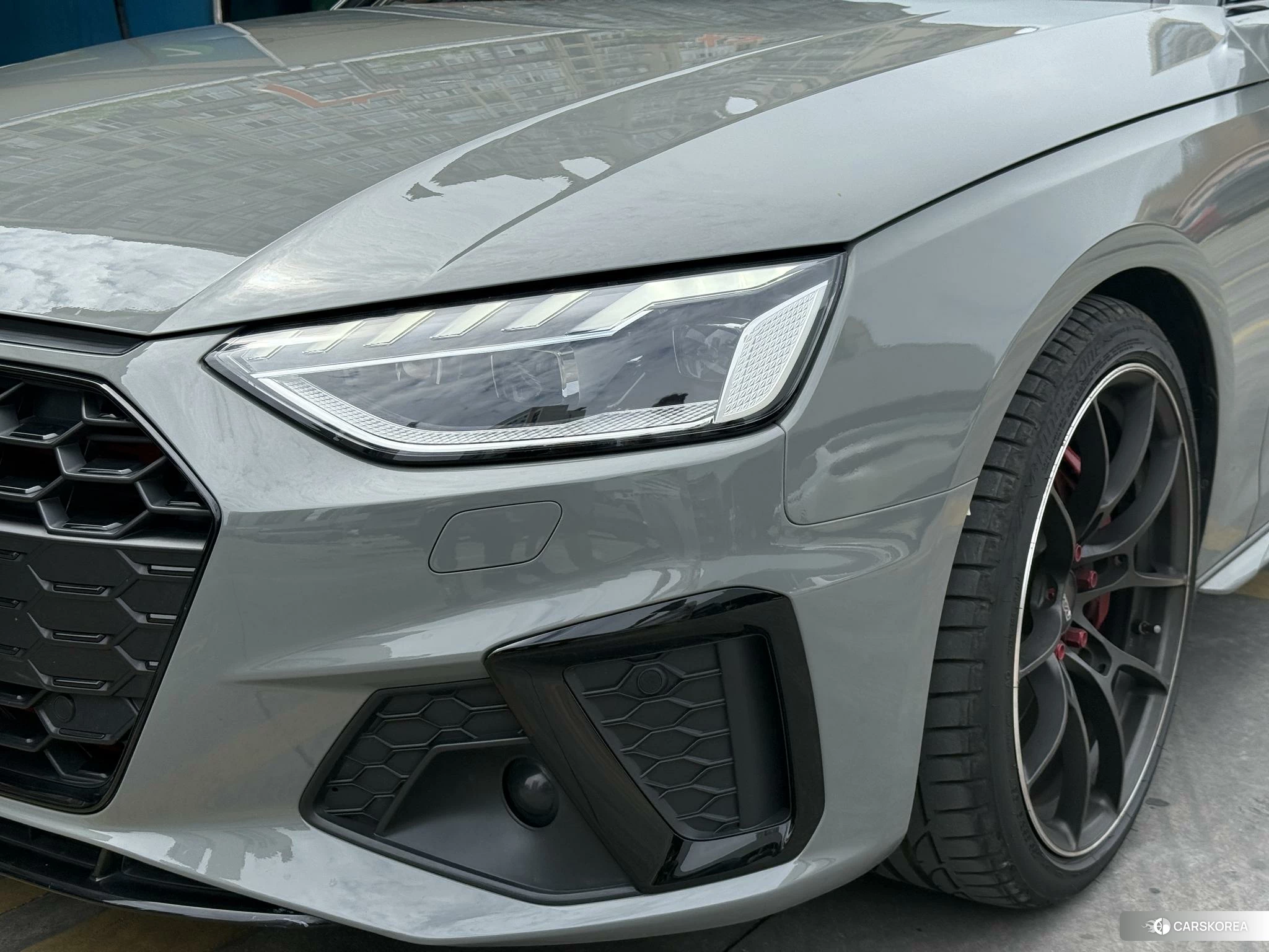 Audi S4 2021 Темно-серый из Китая, фото 4
