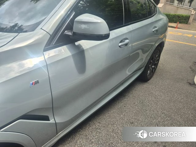BMW X6 (G06) 2025 Небесно-голубой из Кореи, фото 4