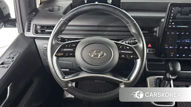 Hyundai Staria 2022 Серебристо-серый из Кореи, фото 4