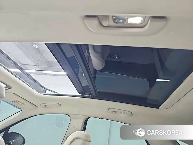 Genesis GV70 2023 Черный из Кореи, фото 4