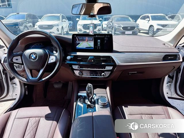 BMW 5 series 2022 Белый из Китая, фото 4