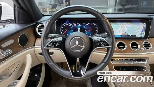 Mercedes-Benz E-Class W213 2023 Белый из Кореи, фото 4