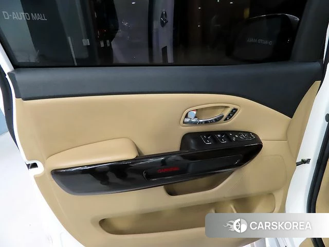 Kia The New Carnival 2018 Белый из Кореи, фото 4