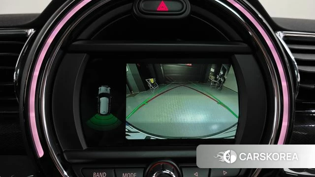 Mini Cooper Clubman 2019 Жемчужный цвет из Кореи, фото 4