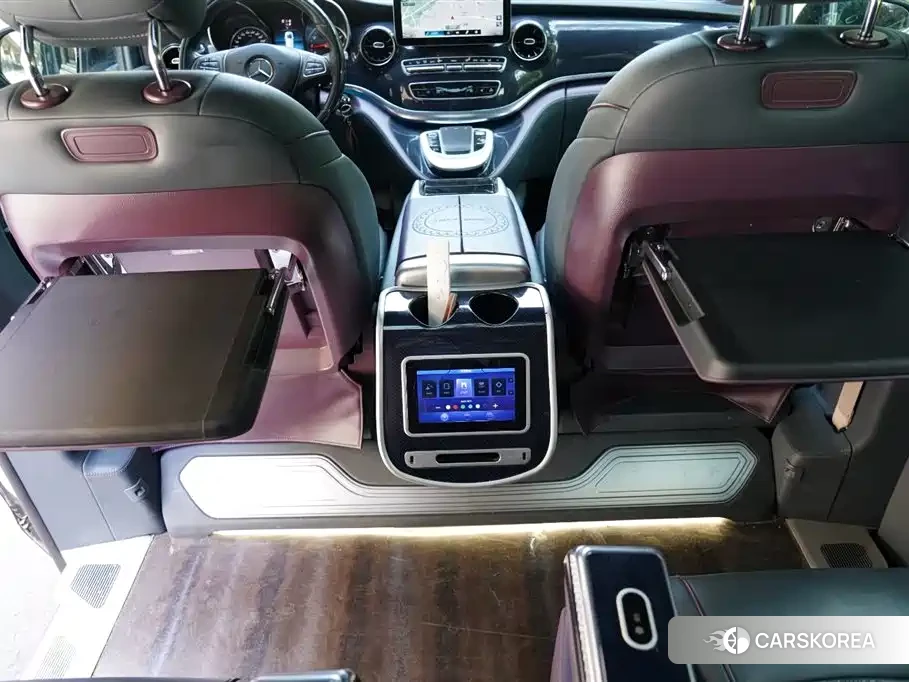 Mercedes-Benz V-Class 2021 Белый из Китая, фото 4